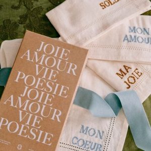 Les Composantes – Set de serviettes brodées
